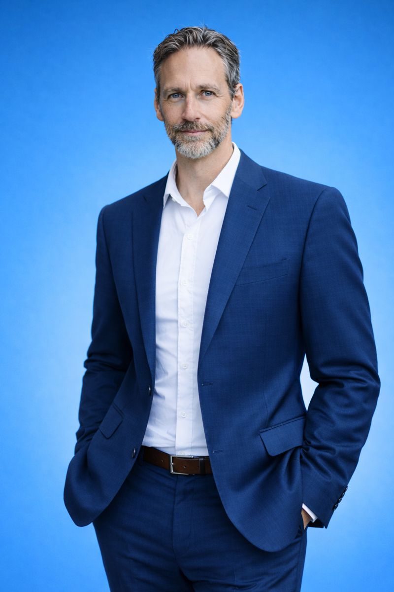 Mip Phillips - portrait